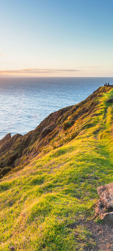 new-zealand-northland-cape-reinga-lighthouse-istk.jpg